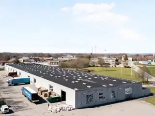 771 m² lager og 91 m² kontor