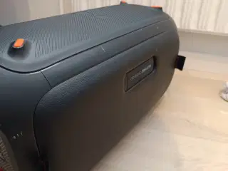 Jbl on the go sælges