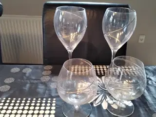 Guldspiral glas sælges