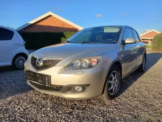 Mazda 3  1,6 