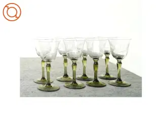 Glas med grøn stilk (str. 12 x 6 cm)