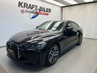 BMW i4  eDrive40