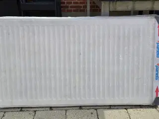 Ny plade-radiator