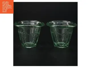 Urtepotter, grønt glas (str. 9,5 x 12,5 cm)