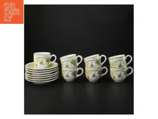 Kaffekopper med blomsterdekoration fra Villeroy & Boch (str. Ø. 13,5 cm. h 6 cm ø. 7 cm)