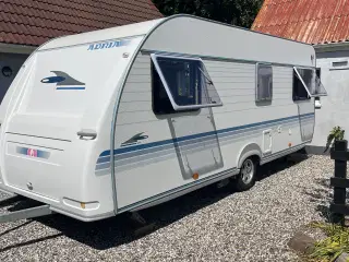 Adria  campingvogn 542 pu