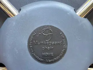 Arne Jacobsen Myggen stol sælges