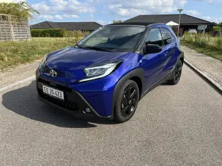 Aygo X aut gear. KUN 950 km, helt ny bil