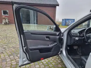 Mercedes E 200 CGI