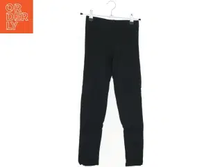 Sorte leggings fra H&M (str. 134)