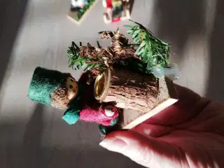 Gamle jule figurer med lyseholder 3 stk.