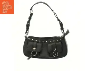 Sort skuldertaske med nitter (str. 10x6x21 cm)