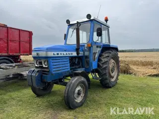 Traktor British Layland 262