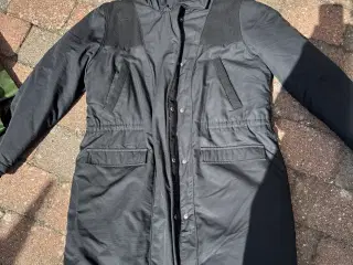 Sort jakke str xl fra Filippa k