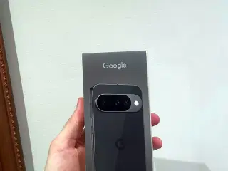 Google Pixel 10 smartphone 128 GB Obsidian