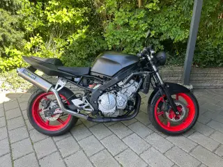 Honda cbr 600 F2