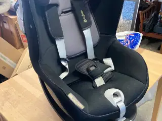 Cybex autostol 