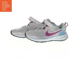 Børnesko fra Nike (str. 29,5 cm)
