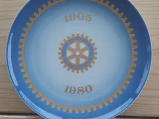 Mindeplatte, Rotary international 75 år 