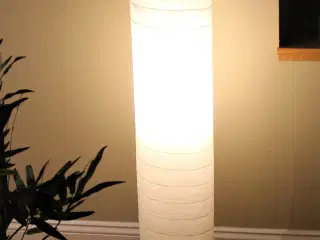 Ikea HOLMÖ gulvlampe