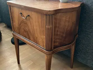 Lille skænk