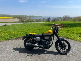 Motorcykel Yamaha XV950CR