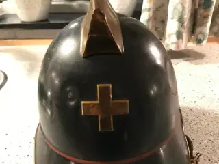 Gamle brandhjelme fra ca. 1920