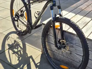 Velholdt Mountain Bike. 