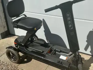El scooter L M 75