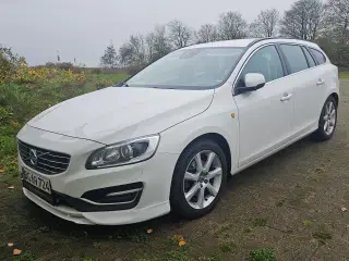 Volvo V60 D4 190hk 2017