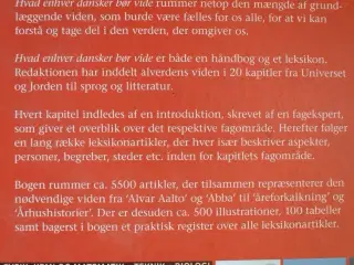 hvad enhver dansker bør vide, red. af adam hyllest