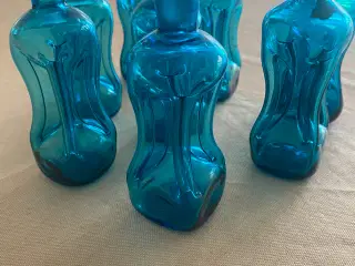 Karaffel blå klukflaske