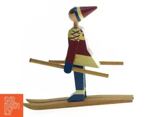 Kay Boysen træfigur med ski (str. 15,5 cm)