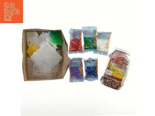 Hama perlesæt med plader fra Hama