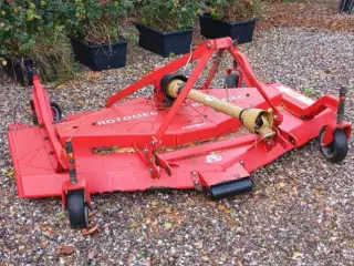 Slåmaskine, Robomec C 50