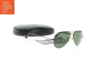 Solbriller med etui fra Ray Ban (str. 13 x 5 cm)