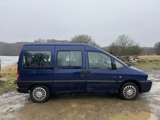 Citroën Jumpy 2,0i 16V 136 8prs