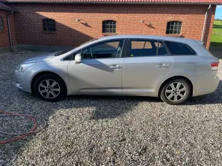 TOYOTA, AVENSIS STW, 2.0 STW, 2010