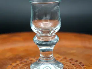 Holmegaard Tivoli Cph. snapseglas – Per Lütken