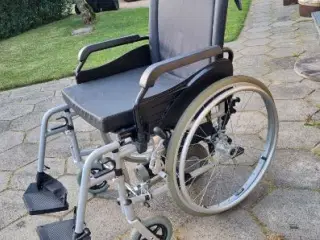 Kørestol m. el hjælpemotor 