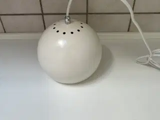 Ball pendel i hvid