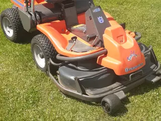 Havetraktor husqvarna r13