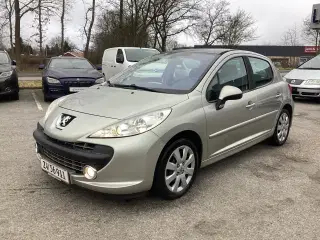 Peugeot 207 1,6 VTi S16