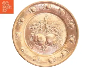 Kobber fad med æble motiv(str. Ø 32x2,5 cm) (str. Ø 32x2,5 cm)
