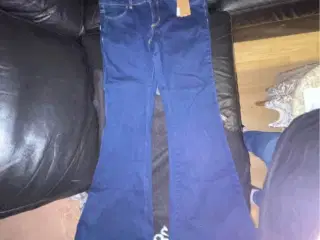 Storpige tøj, str 42-44-46-XL -L, hel nyt, så byd.