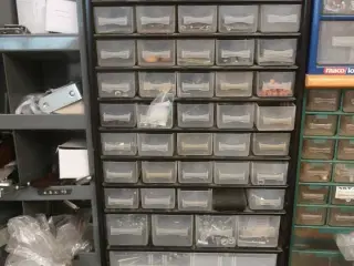 Ryd hele værkstedet for løse dele