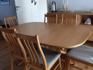 Spisestuesæt 6 stk Farstrup stole samt spisebord