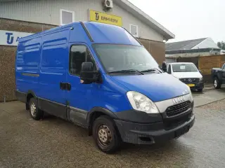 Iveco Daily 3,0 35S17 12m³ Van