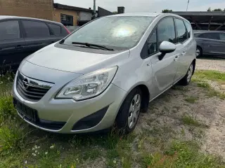 Opel Meriva 1,3 CDTi Cosmo