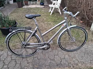 Damecykel sælges 
